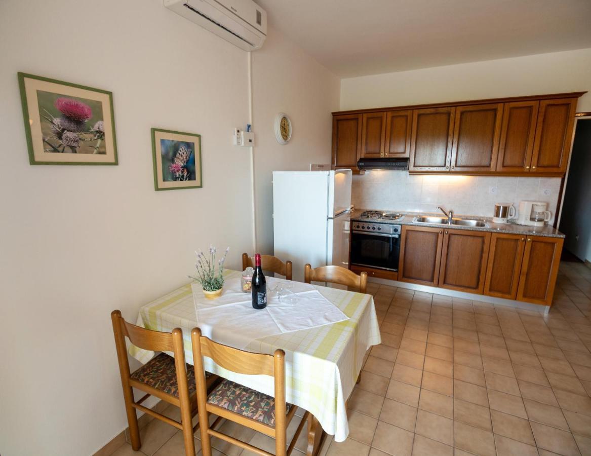 Apartments Dokovic Barbat na Rabu Luaran gambar